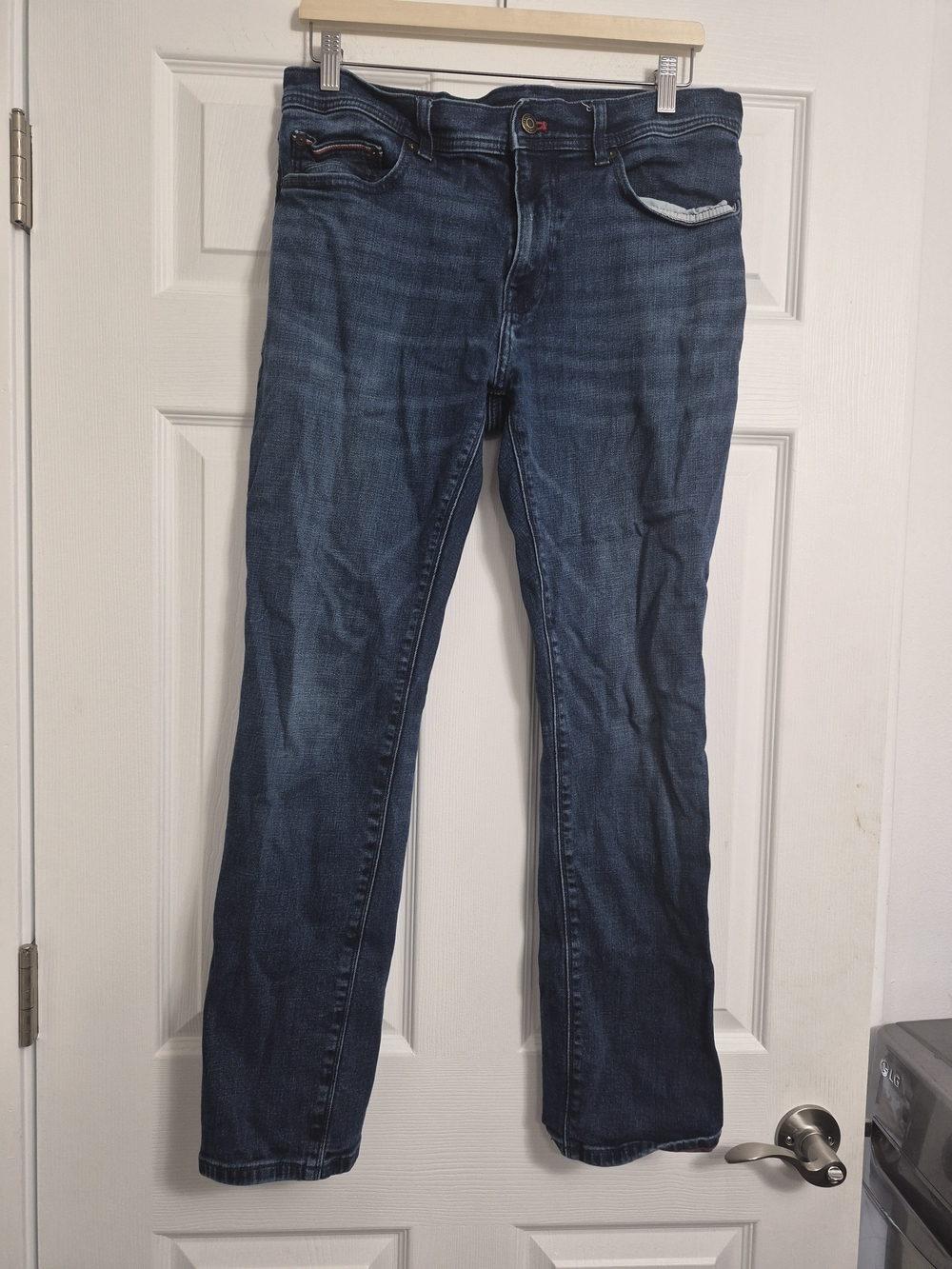 Tommy Hilfiger Men's Straight-Leg Dark Wash Jeans